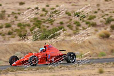 media/Jun-01-2025-CalClub SCCA (Sun) [[eae223c5dd]]/Group 3/Lap race/